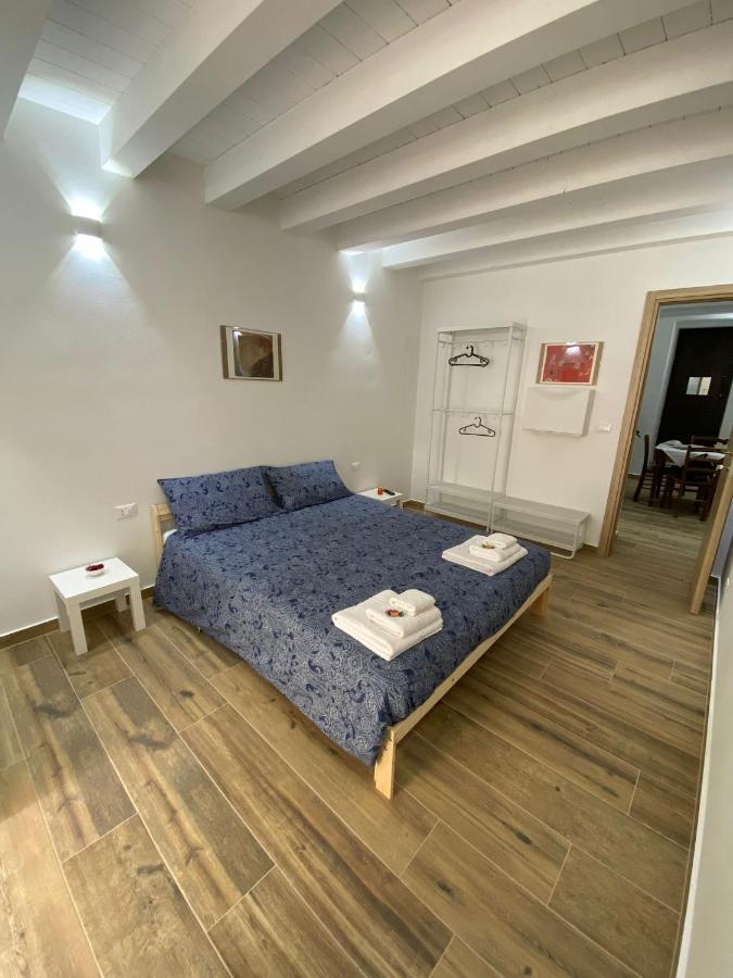 Ocucchiti Apartment Syracuse ภายนอก รูปภาพ